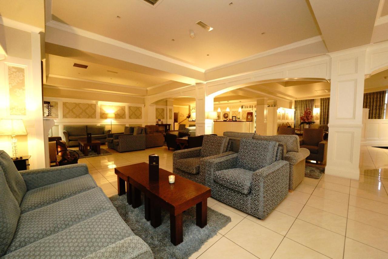 Killarney Riverside Hotel Esterno foto