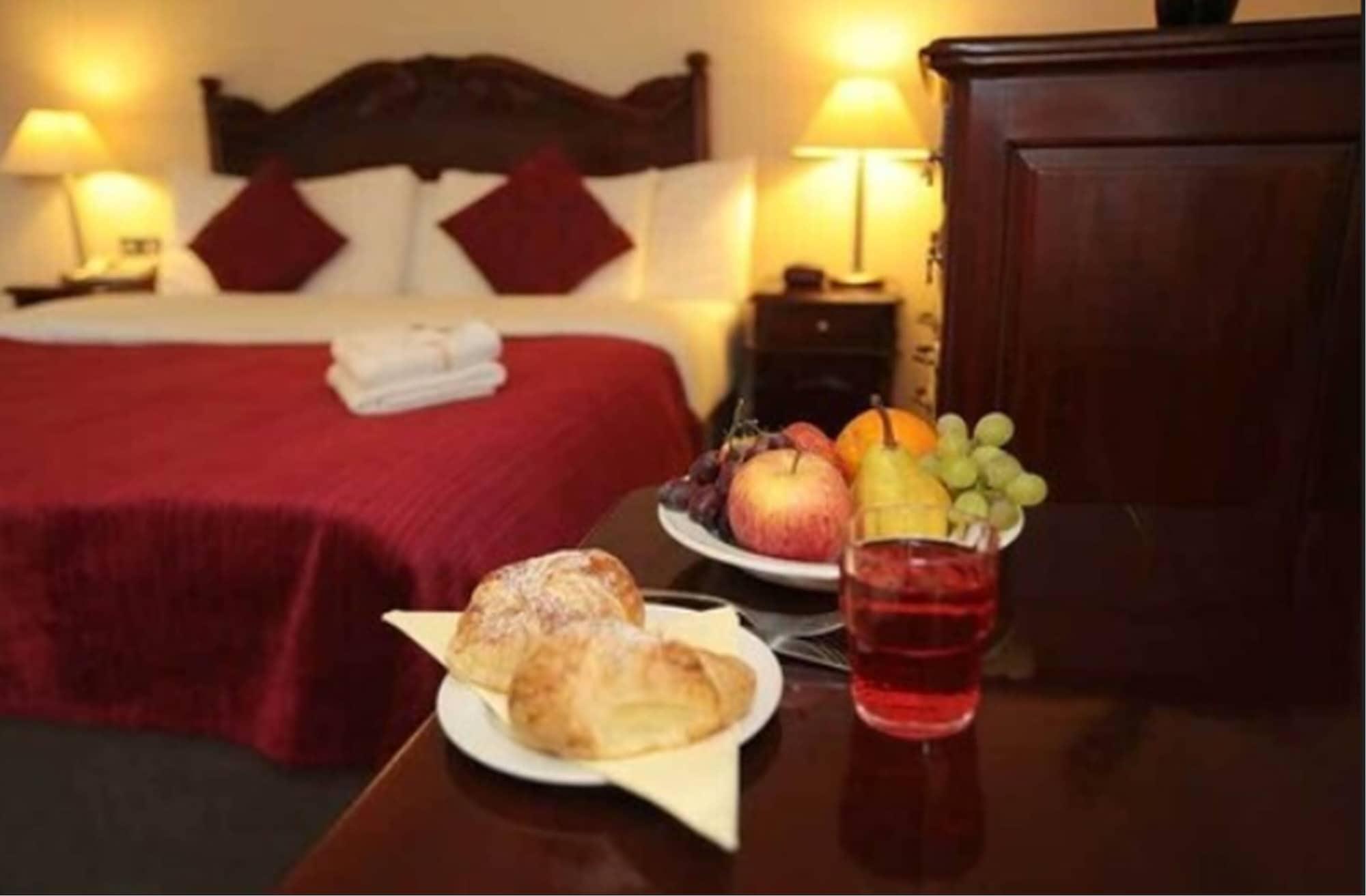 Killarney Riverside Hotel Esterno foto