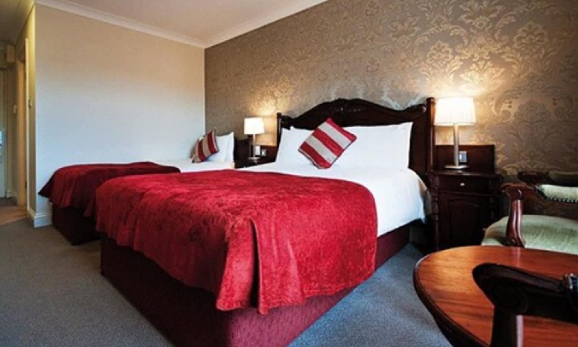 Killarney Riverside Hotel Esterno foto