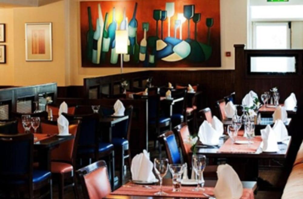 Killarney Riverside Hotel Esterno foto