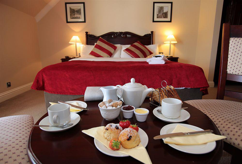 Killarney Riverside Hotel Esterno foto